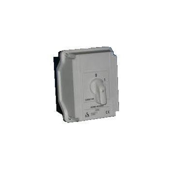   KKM2-63-6002 ki-be kapcsoló 0-1 állású 63A 3p tokozott IP65